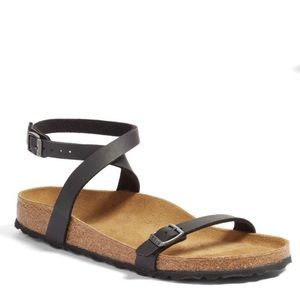 NWT - EU 37 Black Birkenstock Daloa Strap Sandal